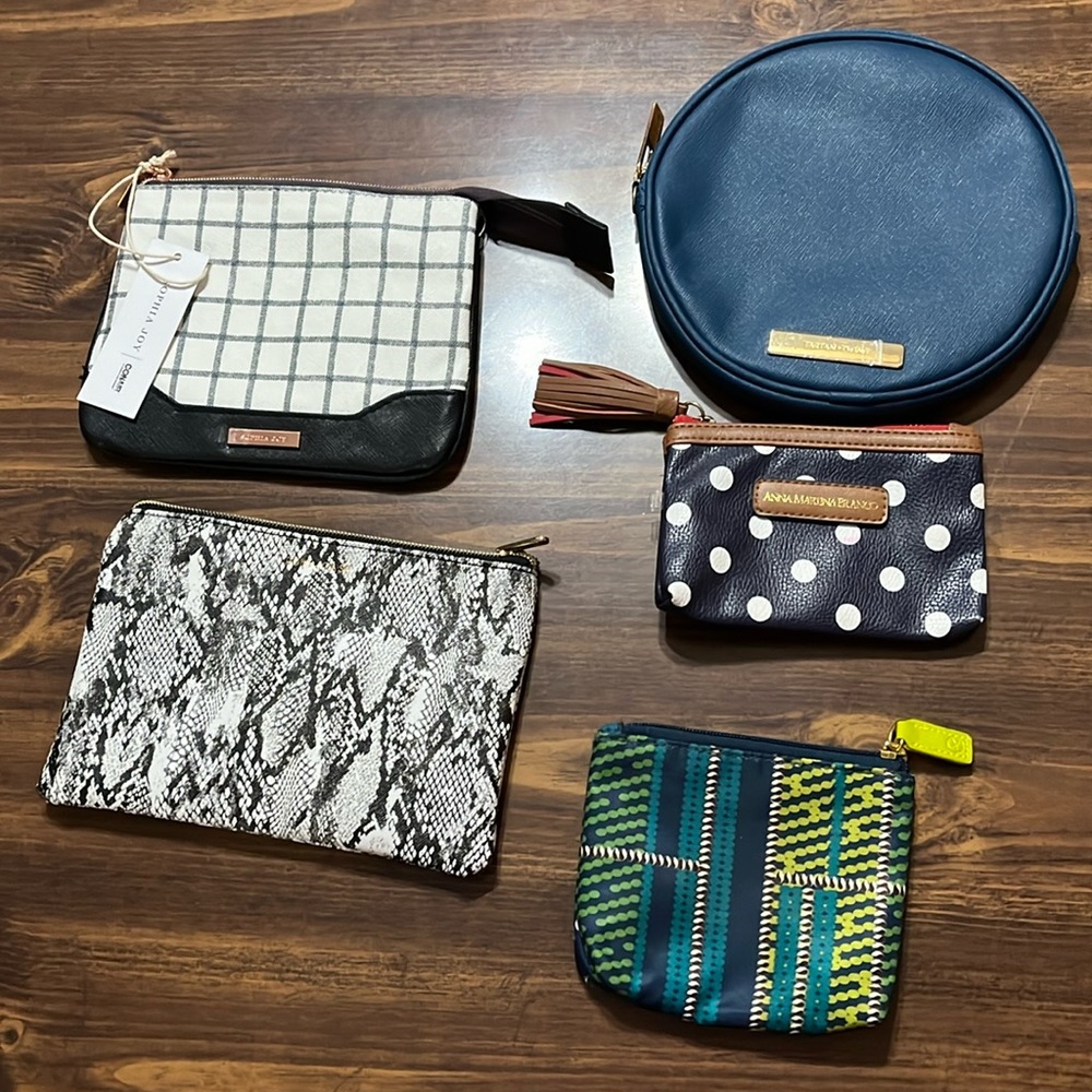 5 Pack Bundle Of Makeup Cases Various Sizes - image 1